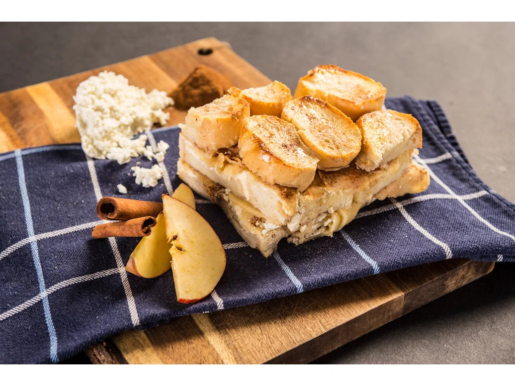 Brotpudding mit Äpfeln und Zimt